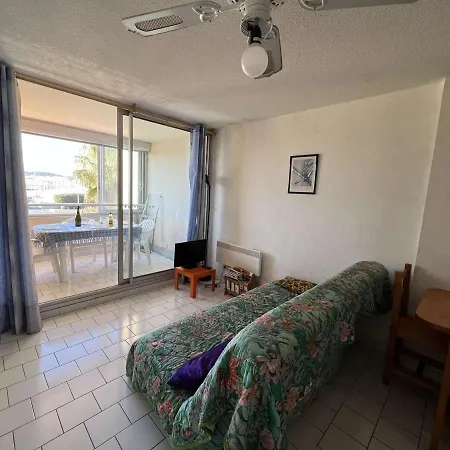 T2 Avec Piscine, Lave-vaisselle, A 150m, Animaux Acceptes - Fr-1-702-42 Lejlighed Agde