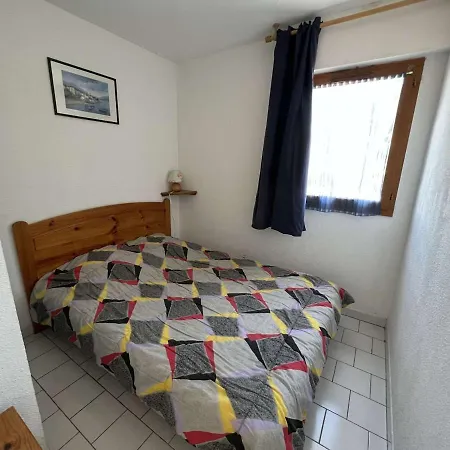 T2 Avec Piscine, Lave-vaisselle, A 150m, Animaux Acceptes - Fr-1-702-42